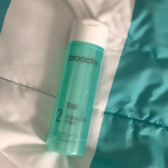 proactiv 2 tone revitalizing toner